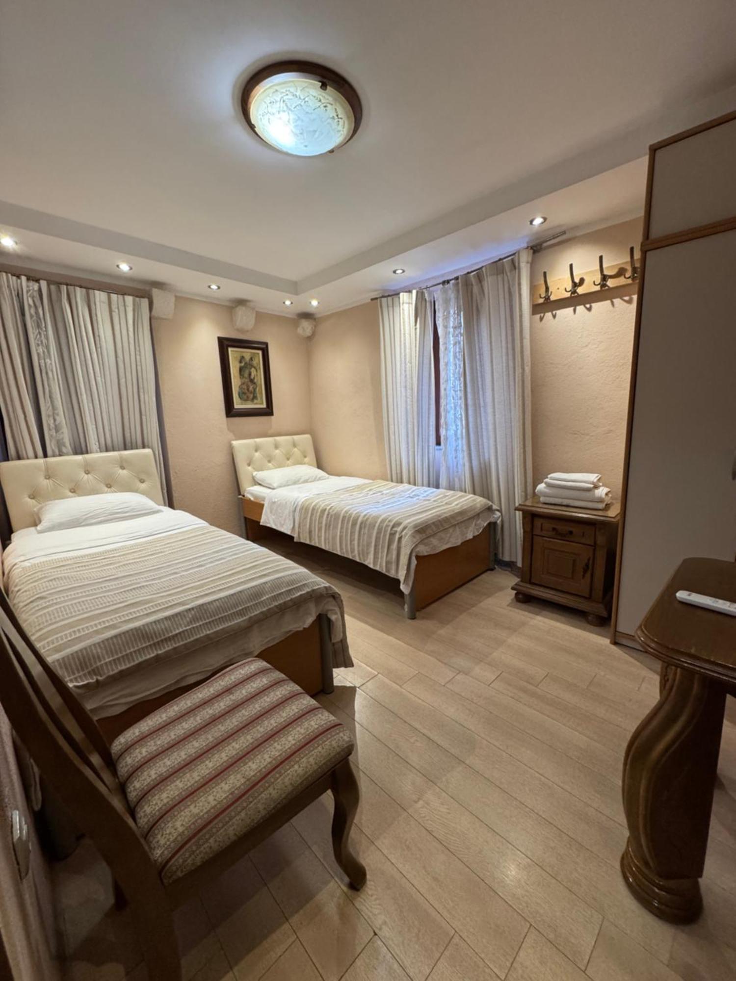 Vita Mundo Hotel Kotor Exteriör bild